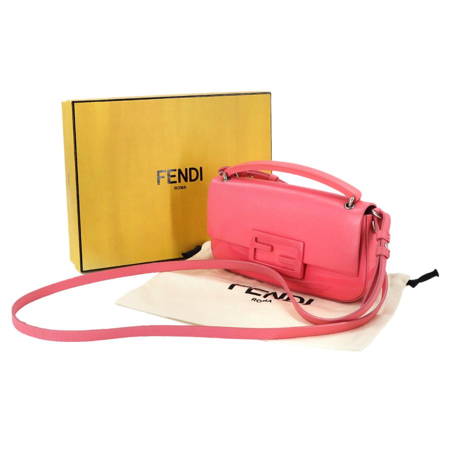 FENDI（フェンディ） 新品同様 ミニ バゲット フォン ポーチ 2way