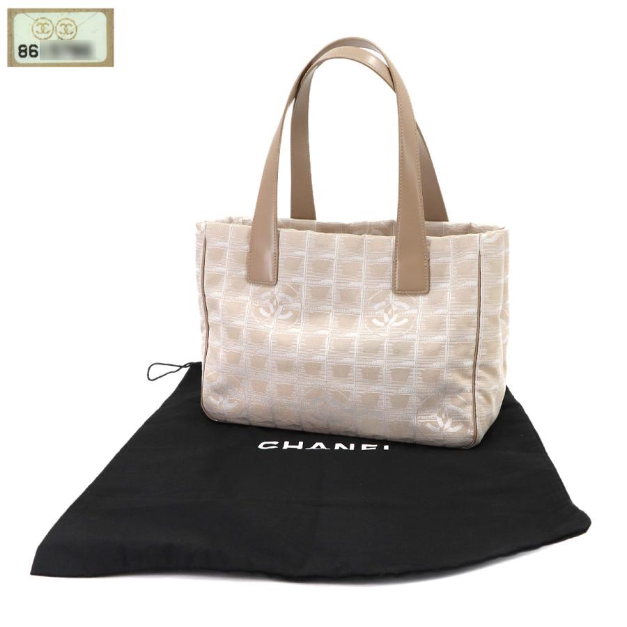 CHANEL（シャネル） ニュートラベルライン トート PM バッグ ナイロン