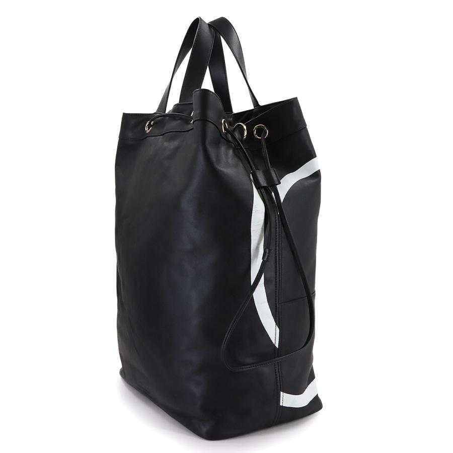 VALENTINO ヴァレンティノ VLTN レザー　トート　ショルダー　バッグ VALENTINO（ヴァレンティノ） 新品同様 ガラヴァーニ VALENTINO