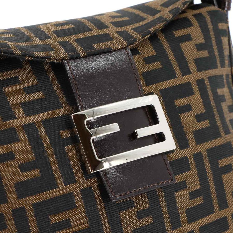 FENDI（フェンディ） 新品同様 ズッカ マンマバゲット ショルダー 