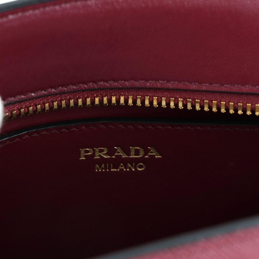 新品同様 プラダ PRADA ショルダー バッグ サフィアーノレザー ボルドー 1BH104 ゴールド 金具 Shoulder Bag 90312397 PRADA（プラダ） 新品同様 ショルダー バッグ サフィアーノレザー