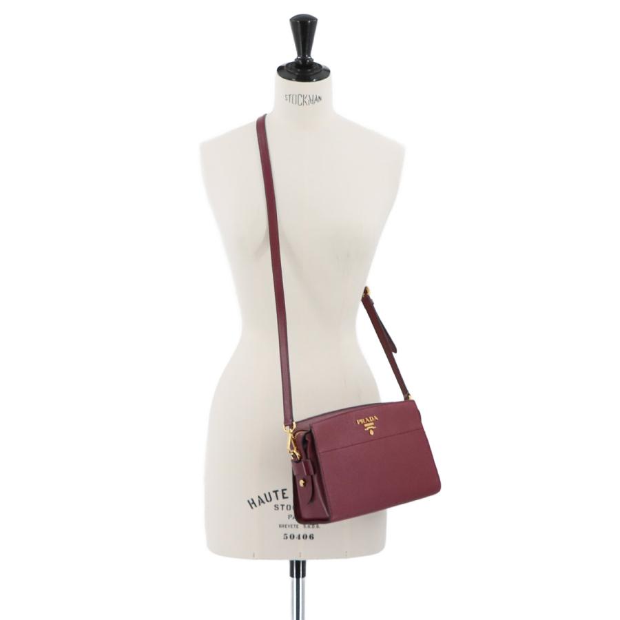 PRADA（プラダ） 新品同様 ショルダー バッグ サフィアーノレザー 
