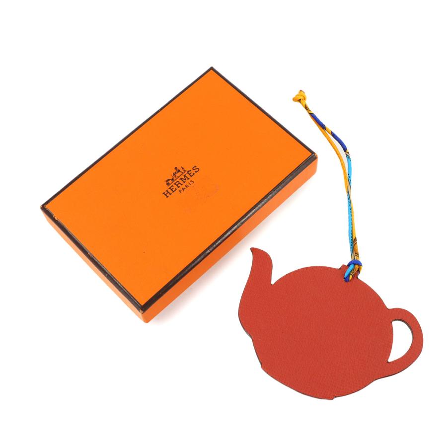 レディース 美品✨ エルメス プティアッシュ ハート トゴ エプソン