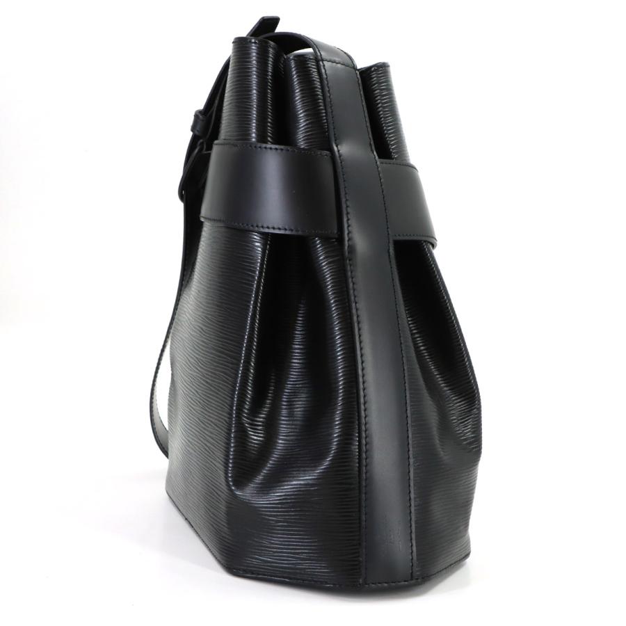ルイヴィトン　サックスデポール　ＧM　ショルダーバッグ　エピレザー　黒 　巾着 LOUIS VUITTON（ルイ・ヴィトン） 新品同様 ルイ ヴィトン エピ サック