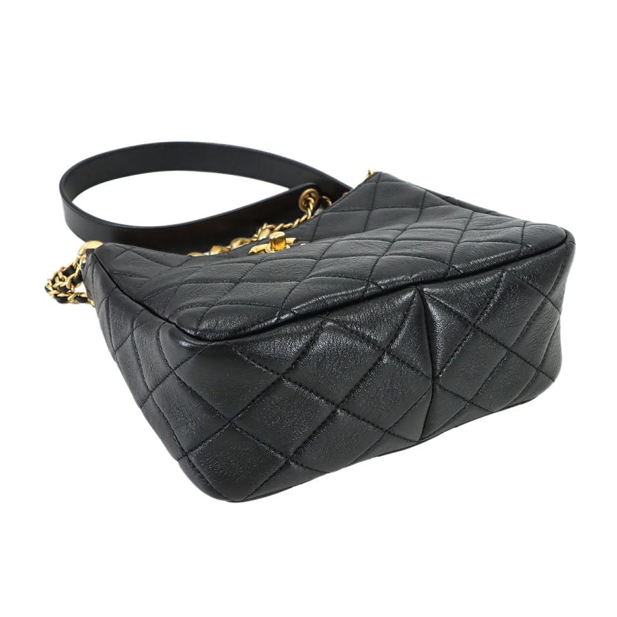CHANEL（シャネル） 未使用 展示品 マトラッセ スモール ホーボー