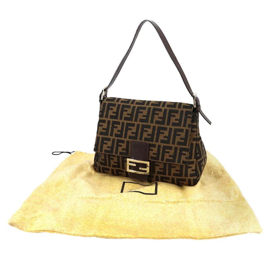 FENDI（フェンディ） 新品同様 ズッカ マンマバゲット ショルダー