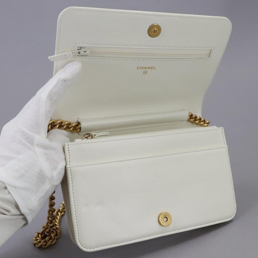 CHANEL（シャネル） 新品同様 ボーイシャネル チェーン ウォレット 長 