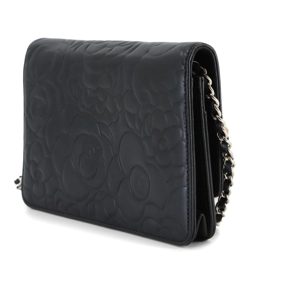 CHANEL（シャネル） 新品同様 カメリア チェーン ウォレット 二つ折り