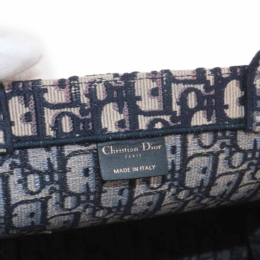 Christian Dior（クリスチャン・ディオール） ブック トート ラージ