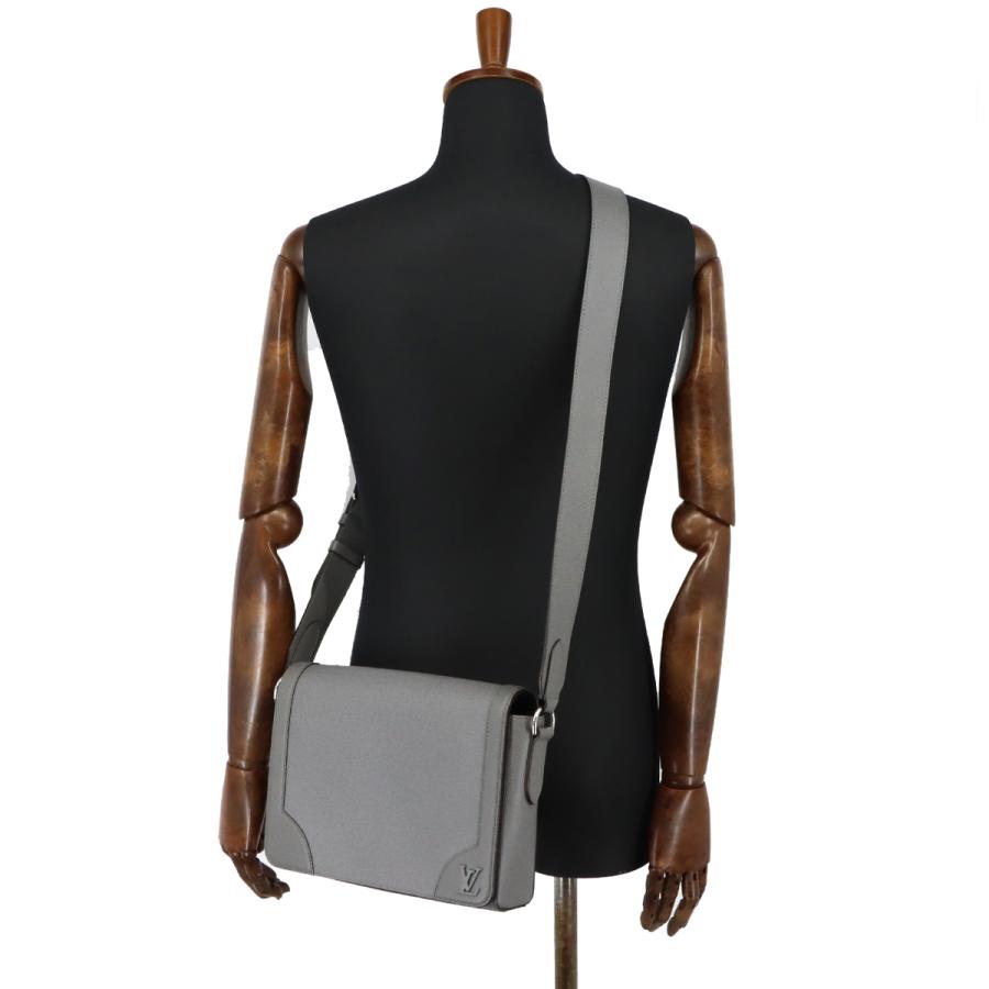 ルイヴィトン タイガ ヴィクトール メッセンジャーバッグ ショルダーバッグ LOUIS VUITTON（ルイ・ヴィトン） 新品同様 ルイ ヴィトン タイガ