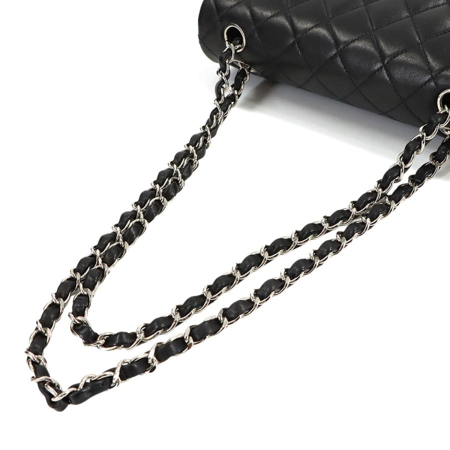 新品同様 シャネル CHANEL マトラッセ 23 チェーン ショルダー バッグ ラムスキン ブラック A01113 シルバー 金具 ヴィンテージ 90320254の画像