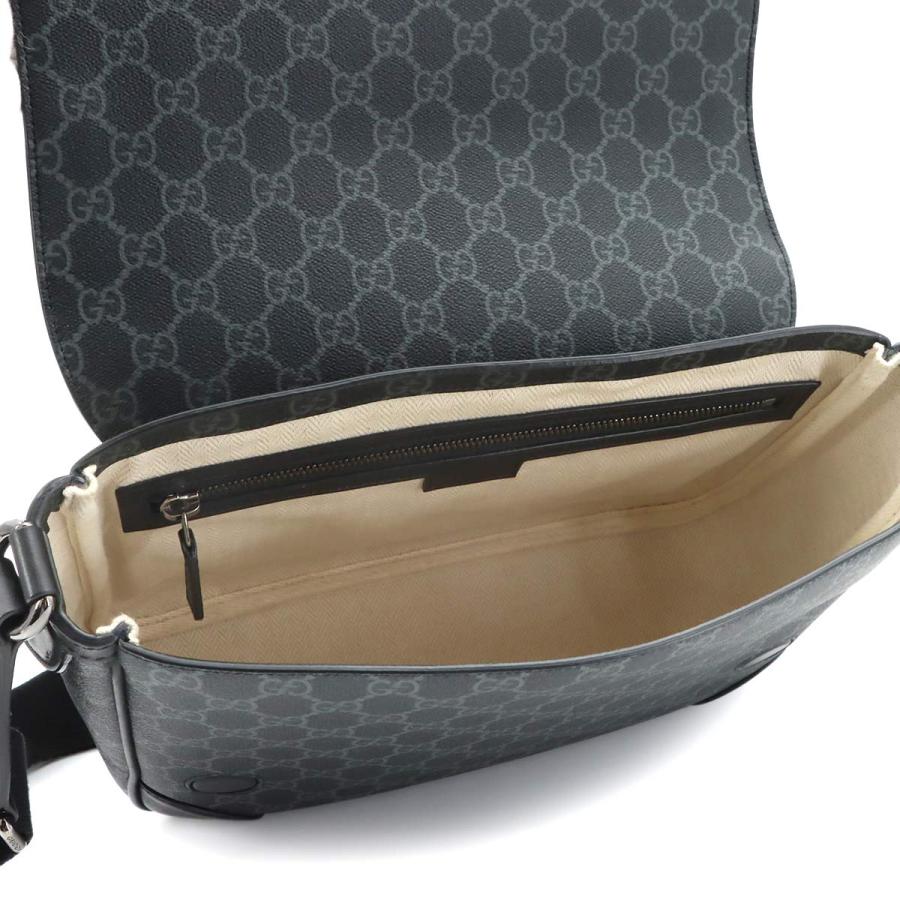 GUCCI（グッチ） 新品同様 GUCCI GGエンブレム ミディアム クロス