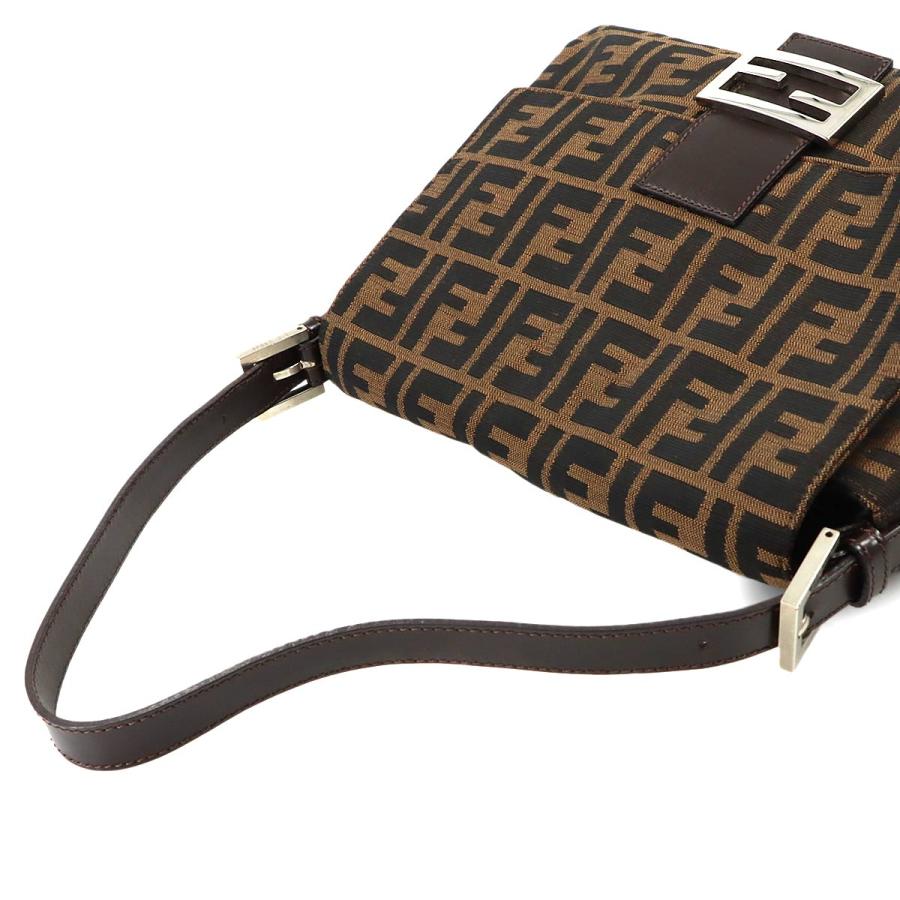 FENDI（フェンディ） 新品同様 ズッカ マンマバゲット ショルダー
