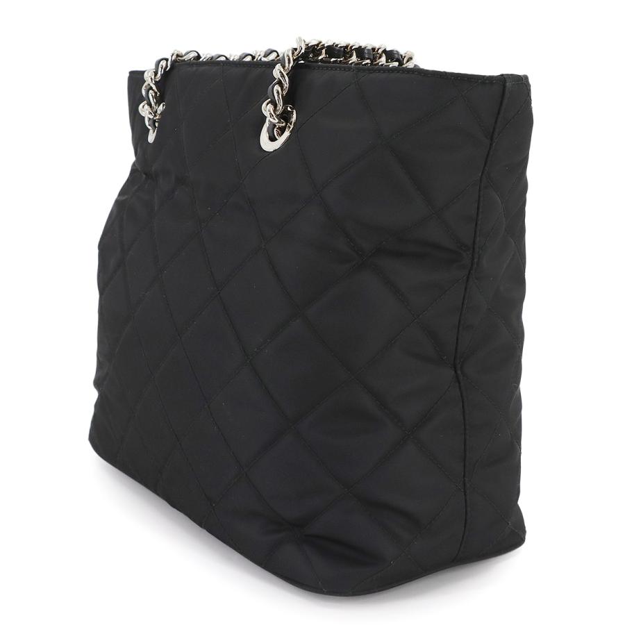 PRADA（プラダ） 新品同様 キルティング チェーン トート バッグ