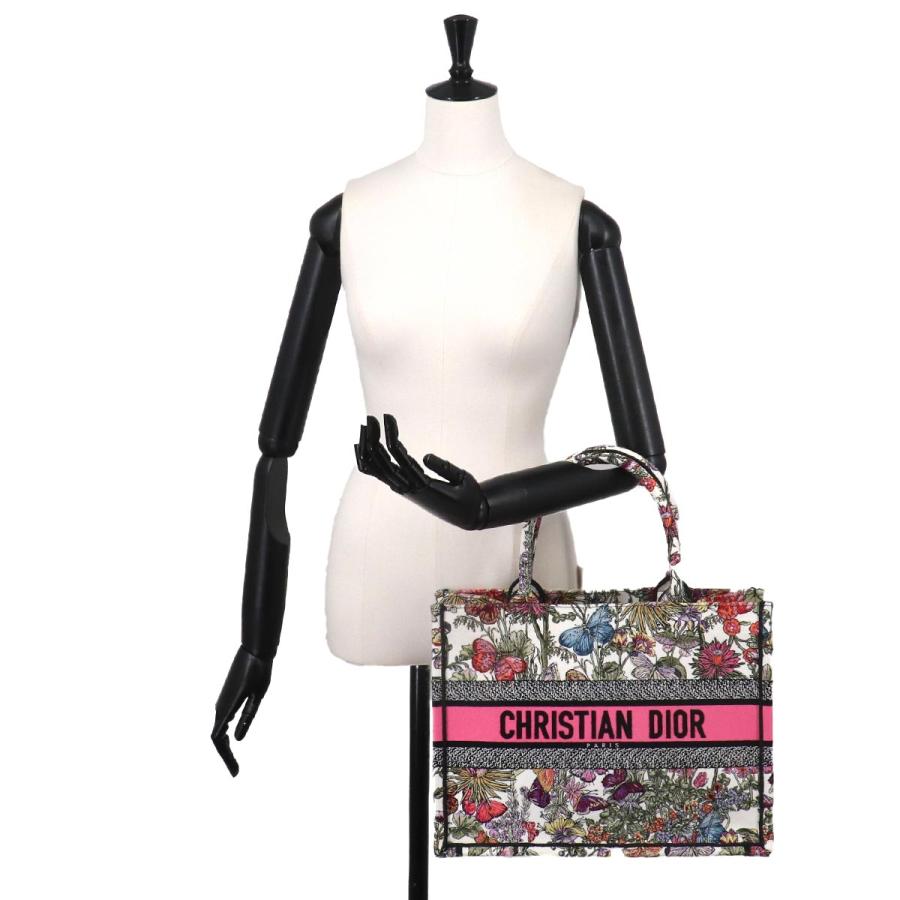 Christian Dior（クリスチャン・ディオール） 未使用 展示品 ブック