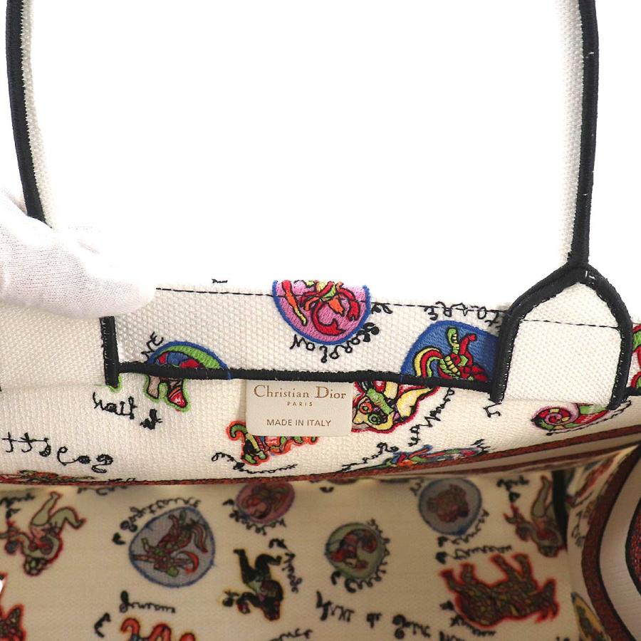 Christian Dior（クリスチャン・ディオール） 未使用 展示品 ブック