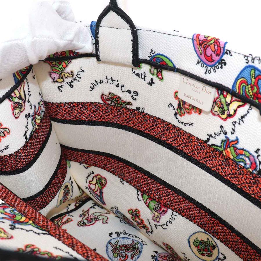 Christian Dior（クリスチャン・ディオール） 未使用 展示品 ブック