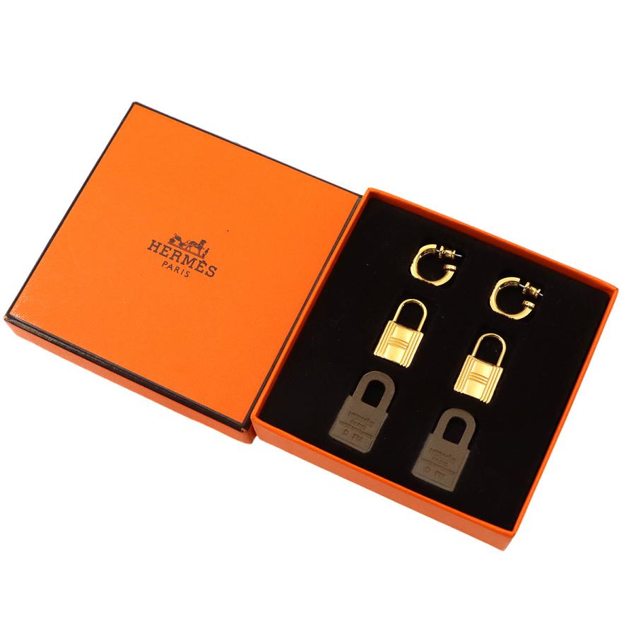 HERMES オーケリー ピアスナタ HERMES（エルメス） 新品同様 オーケリー ピアス カデナ型 スイング