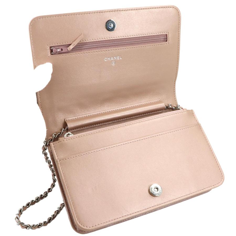 【匂いなし】シャネル/チェーンウォレット/カメリア/ギャランティカード付/表参道 CHANEL（シャネル） 新品同様 カメリア チェーン ウォレット 二つ折り