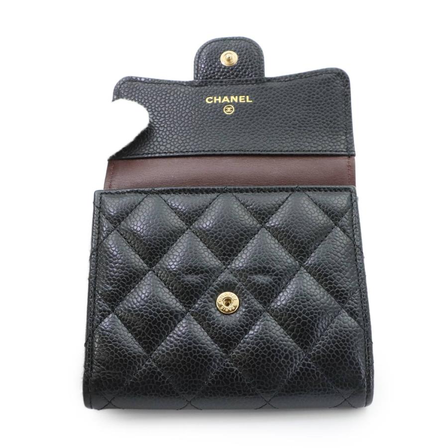 CHANEL（シャネル） 新品同様 マトラッセ 三つ折り 財布 キャビア
