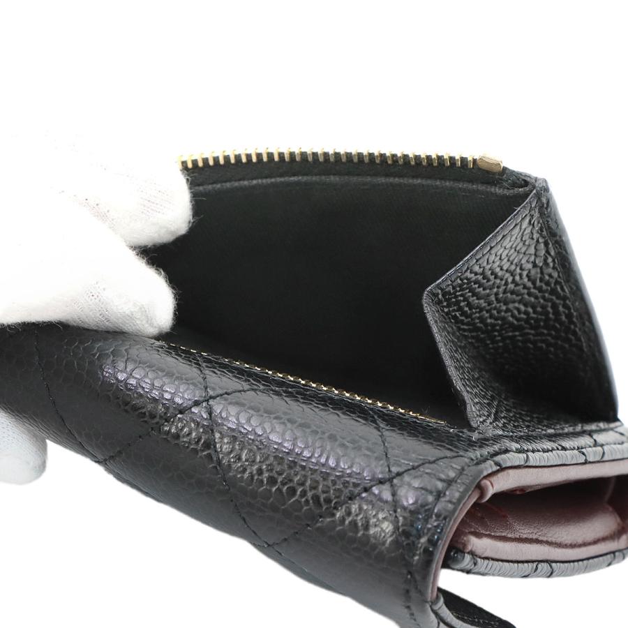 CHANEL（シャネル） 新品同様 マトラッセ 三つ折り 財布 キャビア