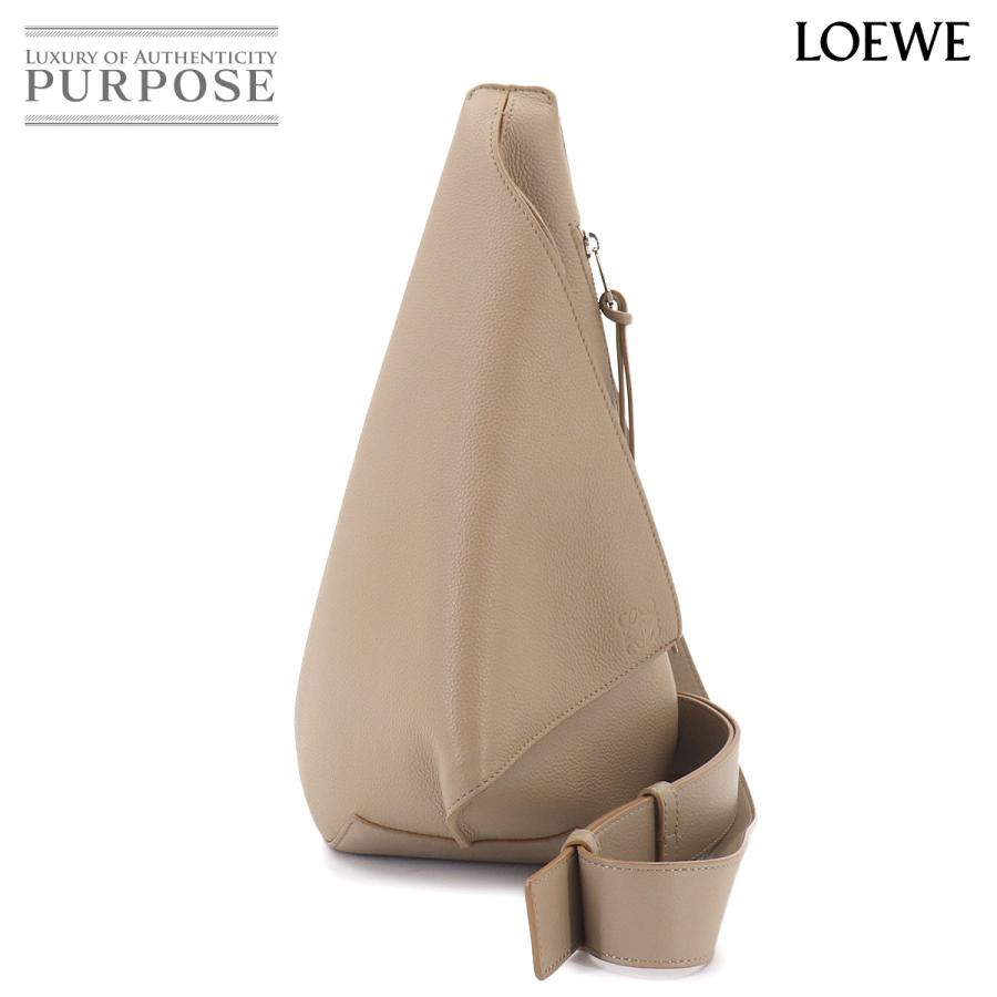 LOEWE（ロエベ） 新品同様 アントン スリング バッグ ボディ バッグ