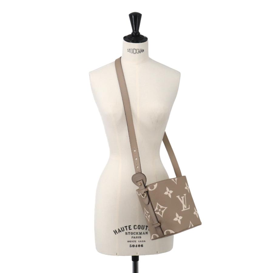 LOUIS VUITTON（ルイ・ヴィトン） 未使用 展示品 オールイン BB ルイ