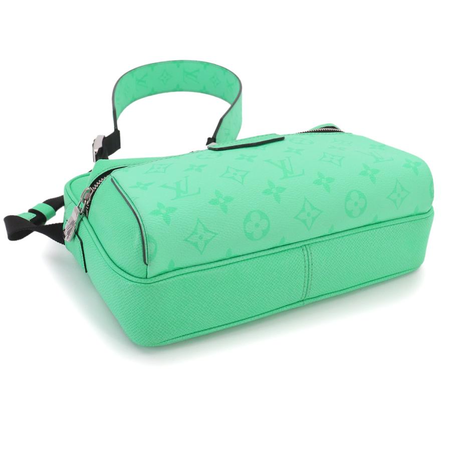 LOUIS VUITTON（ルイ・ヴィトン） 新品同様 ルイ ヴィトン タイガラマ