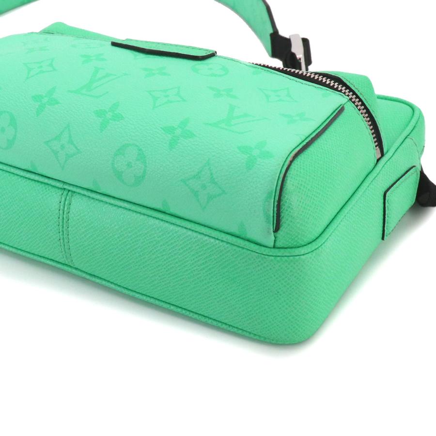 LOUIS VUITTON（ルイ・ヴィトン） 新品同様 ルイ ヴィトン タイガラマ