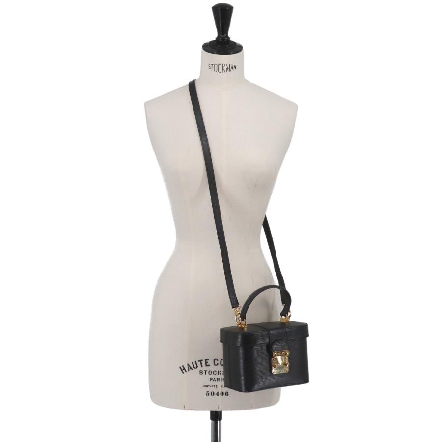 FENDI（フェンディ） 新品同様 エピ バニティ 2way ハンド ショルダー