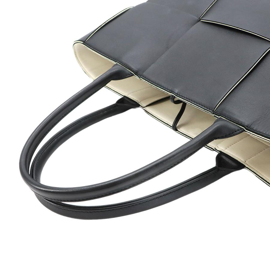 BOTTEGA VENETA（ボッテガ・ヴェネタ） 新品同様 ボッテガ ヴェネタ