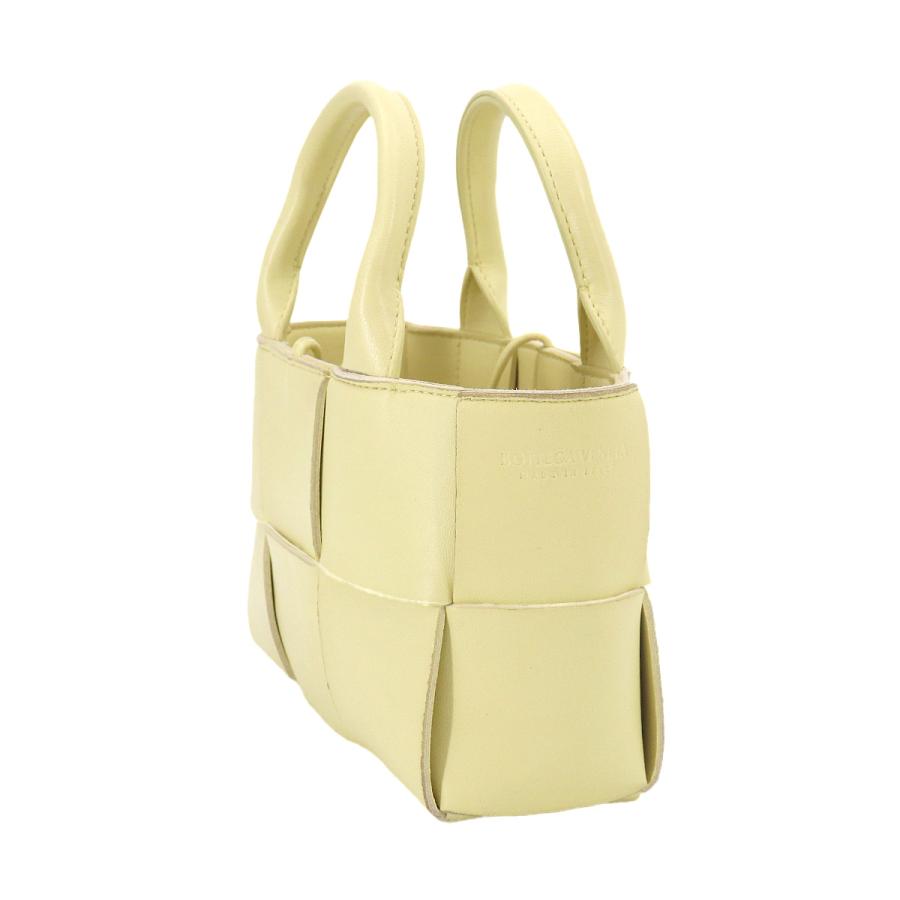 BOTTEGA VENETA（ボッテガ・ヴェネタ） 新品同様 ボッテガ ヴェネタ