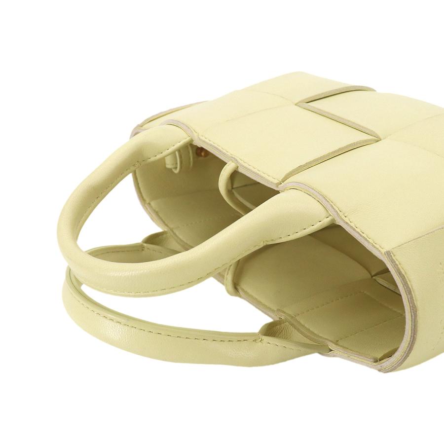 BOTTEGA VENETA（ボッテガ・ヴェネタ） 新品同様 ボッテガ ヴェネタ