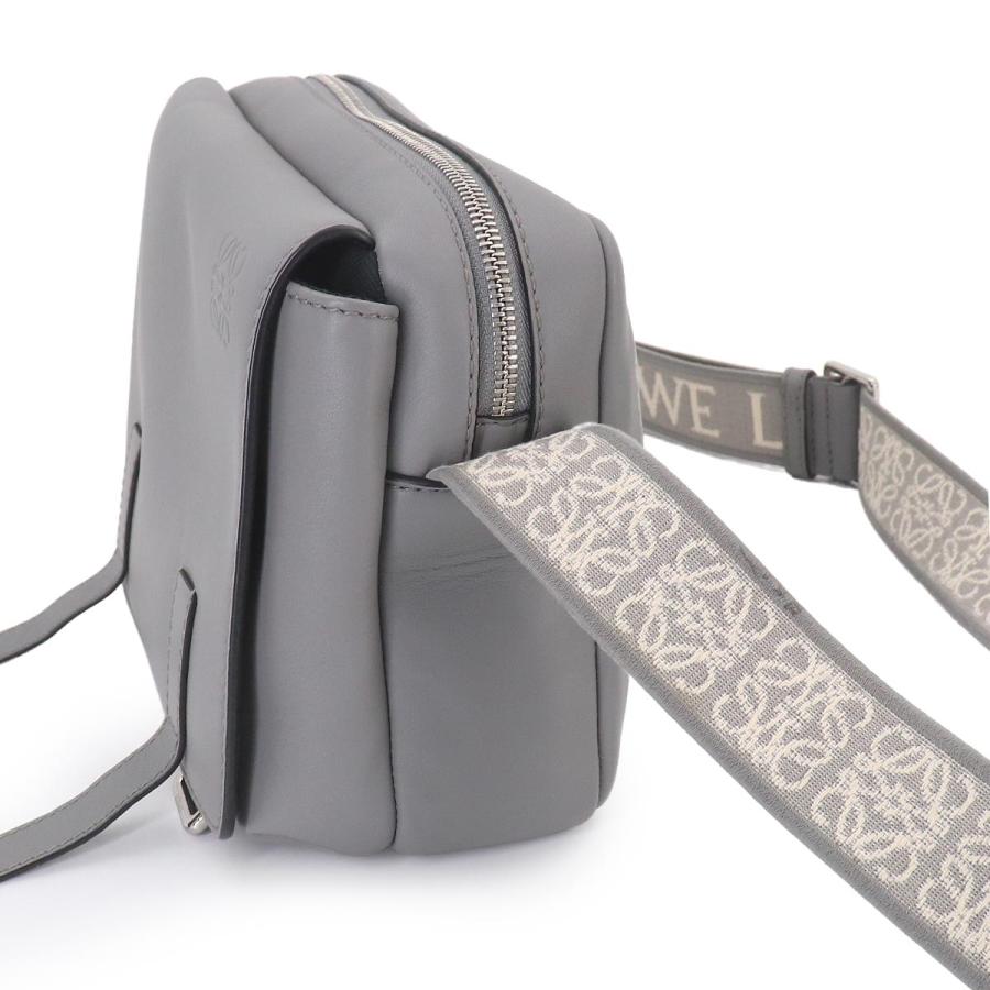 LOEWE（ロエベ） 未使用 展示品 ミリタリー メッセンジャー XS