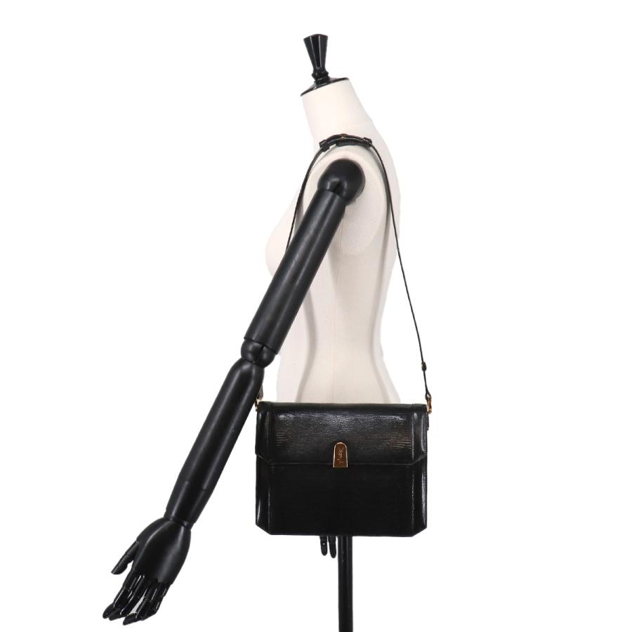 Saint Laurent ショルダーバッグ Yves Saint Laurent（イヴ・サンローラン） 新品同様 ショルダー