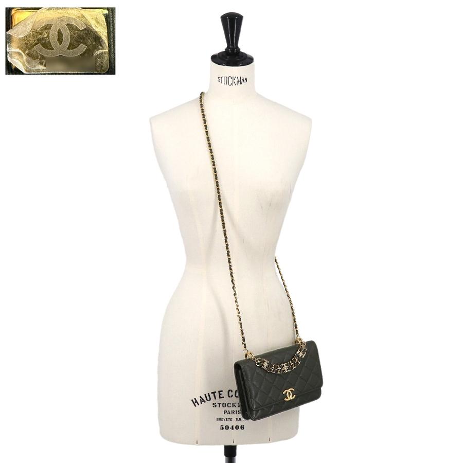 CHANEL（シャネル） 未使用 展示品 マトラッセ チェーン ウォレット 長