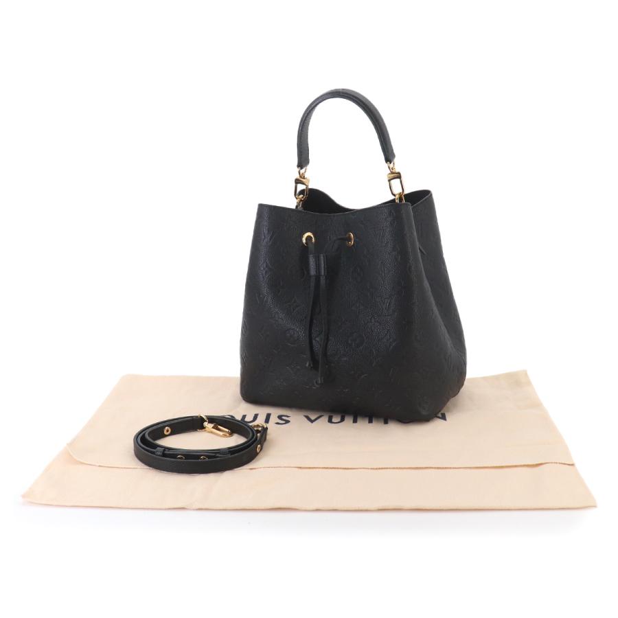 【新品級】ルイヴィトン エピ ネオノエ MM 2way ショルダー ノワール 黒 LOUIS VUITTON（ルイ・ヴィトン） 美品 ネオノエ MM ルイ ヴィトン