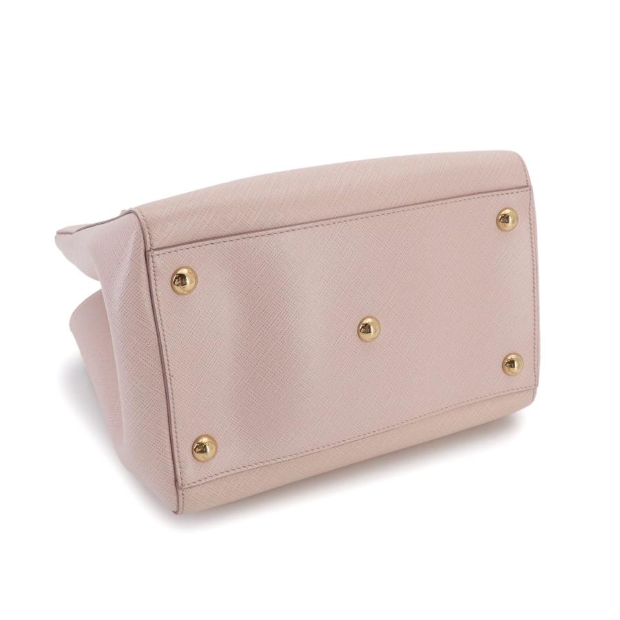 新品同様 サルヴァトーレ フェラガモ Salvatore Ferragamo ヴァラ