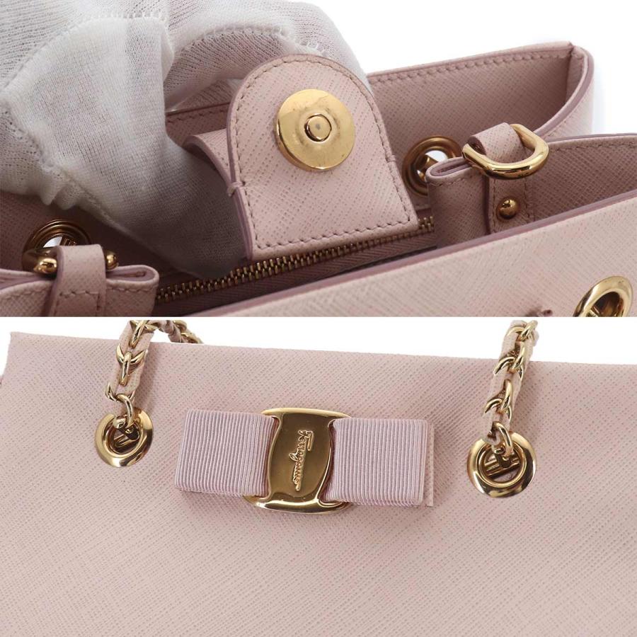 新品同様 サルヴァトーレ フェラガモ Salvatore Ferragamo ヴァラ