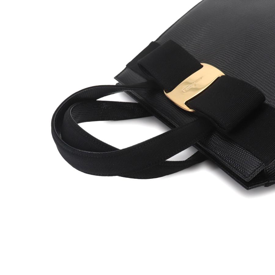 新品同様 サルヴァトーレ フェラガモ Salvatore Ferragamo ヴァラ