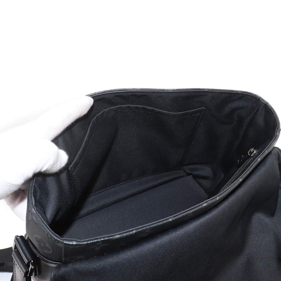 LOUIS VUITTON（ルイ・ヴィトン） 美品 メッセンジャー ヴォワヤージュ
