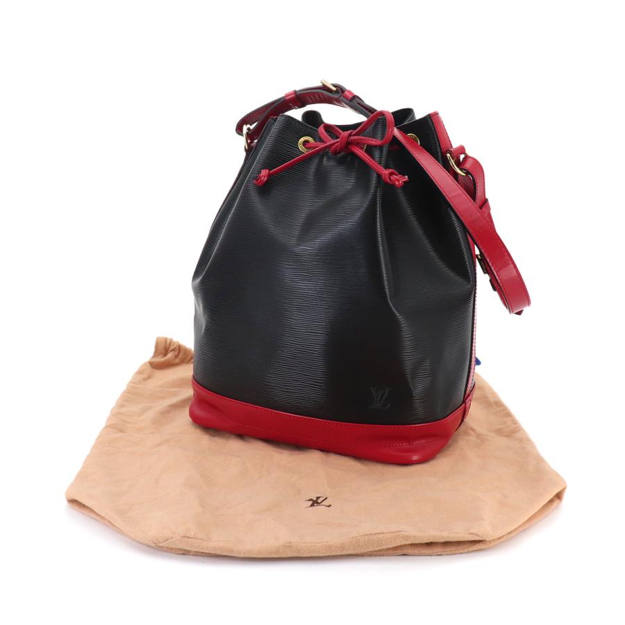 LOUIS VUITTON（ルイ・ヴィトン） ルイ ヴィトン エピ ノエ ショルダー 