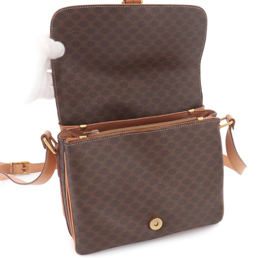 希少美品⭐︎CELINE セリーヌ マカダム チャーム ショルダーバッグ CELINE（セリーヌ） マカダム ショルダー バッグ PVC レザー ブラウン
