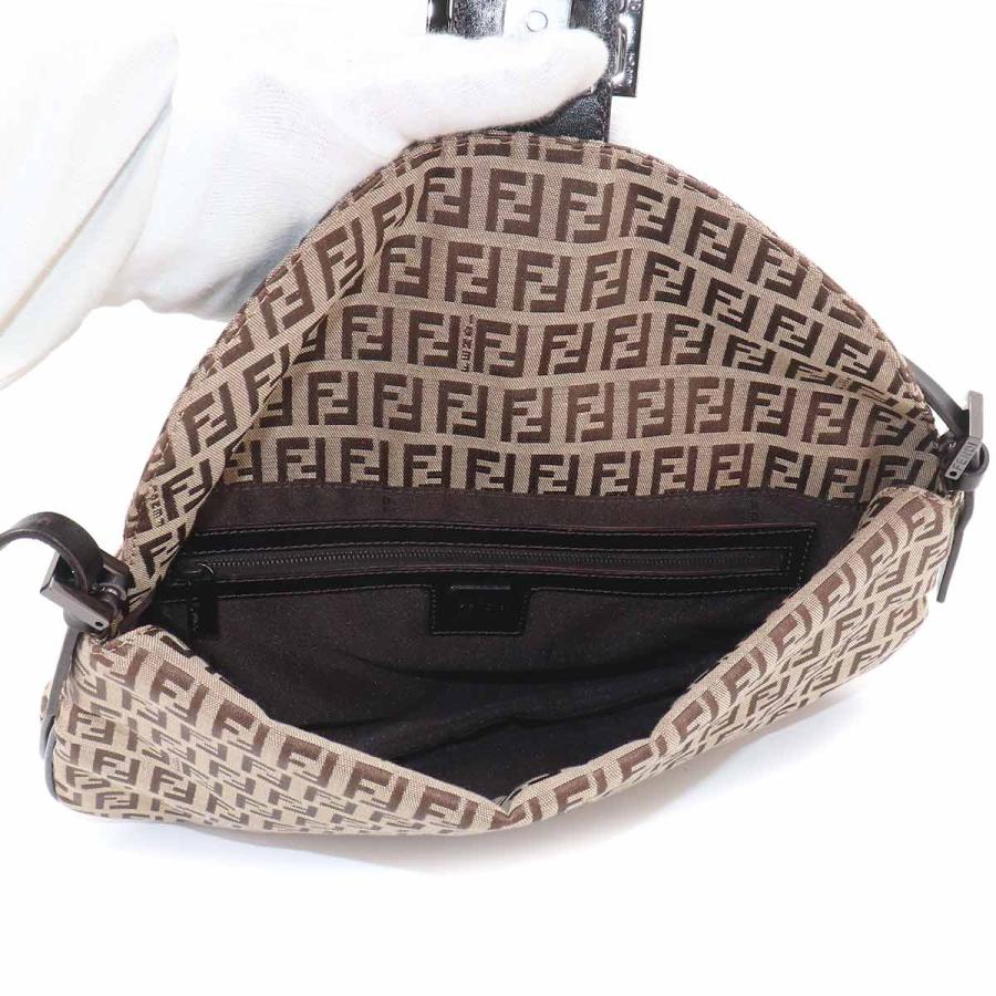 FENDI（フェンディ） 新品同様 ズッキーノ マンマバゲット ショルダー