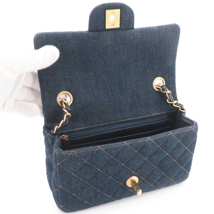 CHANEL（シャネル） 新品同様 ミニ マトラッセ クラシック チェーン