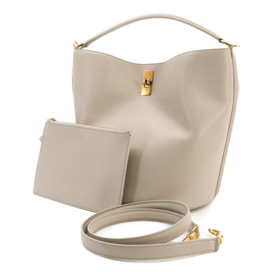 CELINE（セリーヌ） 新品同様 バケット 16 セーズ 2way ハンド 