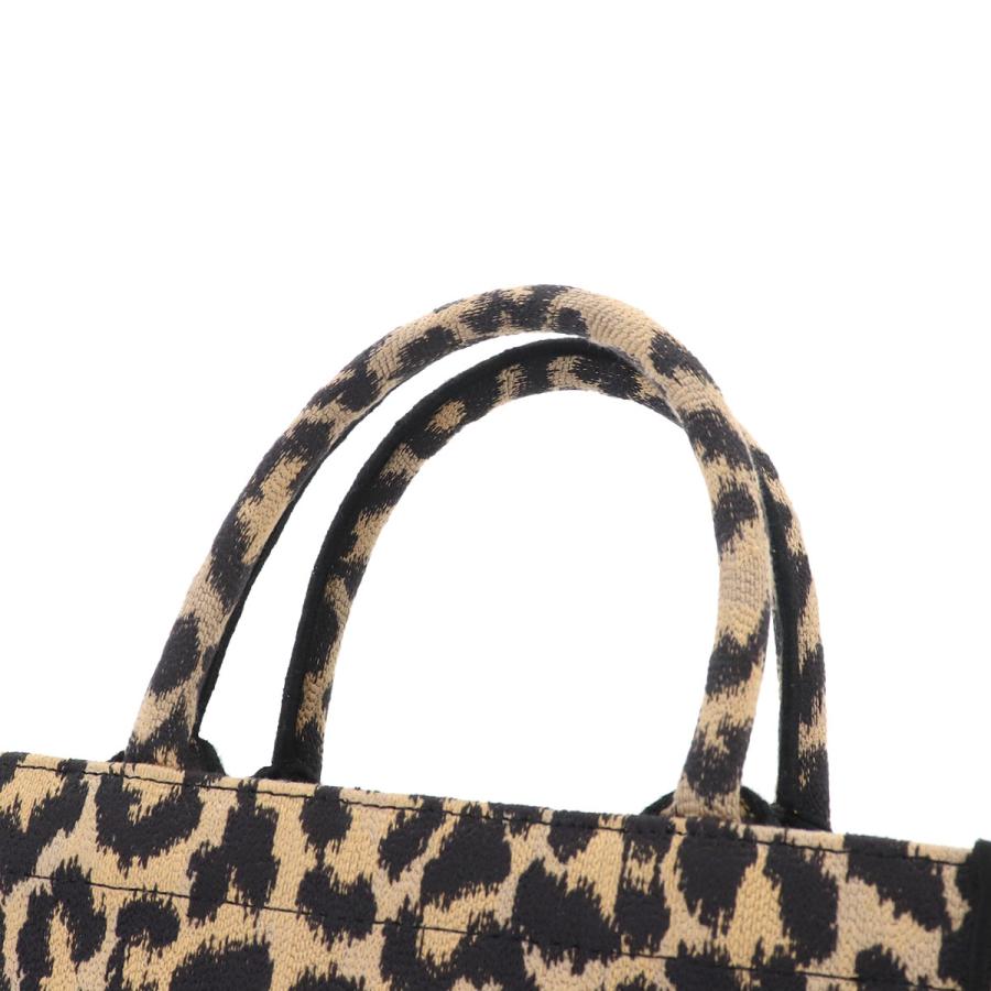 クリスチャンディオール ブックトート スモール レオパード ヒョウ柄 Christian Dior（クリスチャン・ディオール） 新品同様 ブック トート