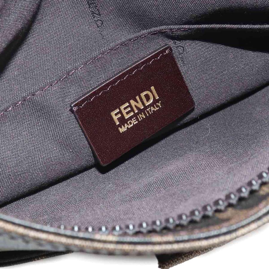 FENDI フェンディ ズッカ ショルダーバッグ メッセンジャーバッグ PVC FENDI（フェンディ） 新品同様 ズッカ ショルダー メッセンジャー