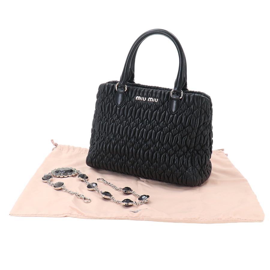 チェーン miumiu バック 黒 miu miu ミュウミュウ 新品同様 マテラッセ