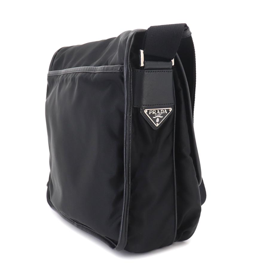 PRADA（プラダ） 新品同様 メッセンジャー ショルダー バッグ ナイロン